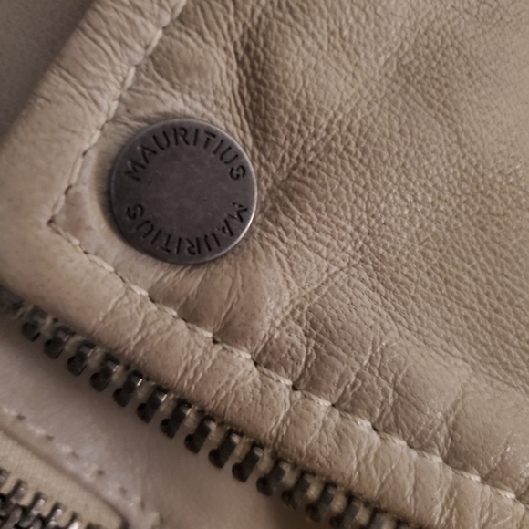 Genuine Leather XL Leather Jacket - Picture 5 of 10